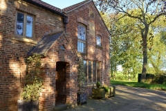 Front_Door